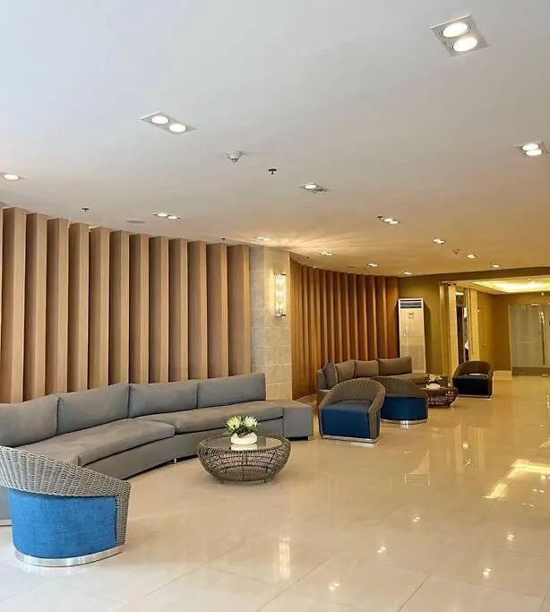 Modern 2-Bedroom Suite For 5 Across Moa Manila Philippines