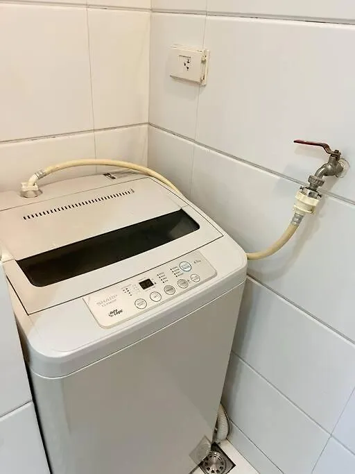 Modern 2-Bedroom Suite For 5 Across Moa Manila Philippines